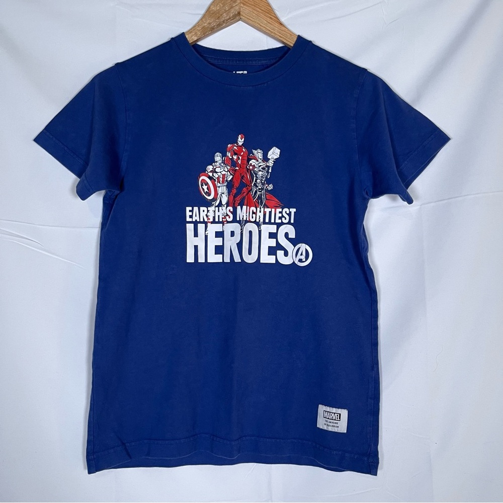 Uniqlo X Marvel Kids Tee Shirt Size 13 Blue Short Sleeve